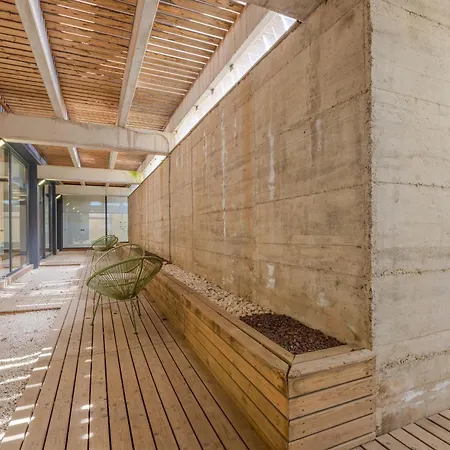 Flateli Palau 1 * Girona