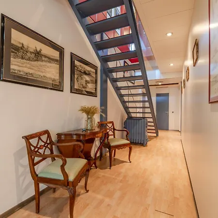 Flateli Palau 1 Girona